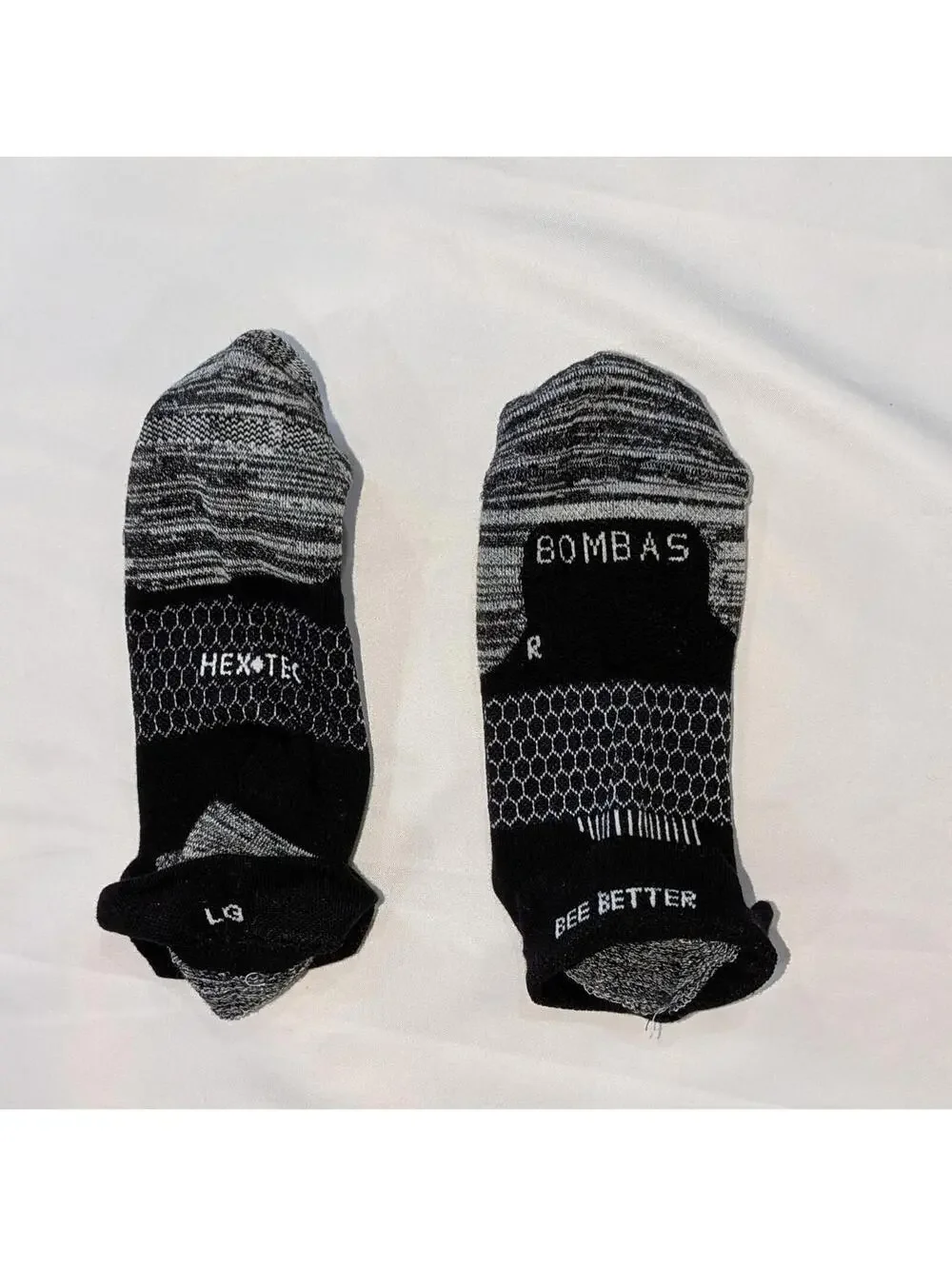 NWOT $54 Bombas Men’s Running Ankle Sock 3-Pack Hex Tec Black Size L